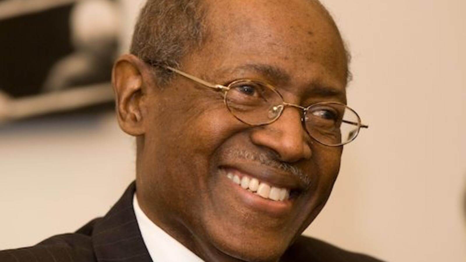 Image of Dr. Ronald Walter smiling